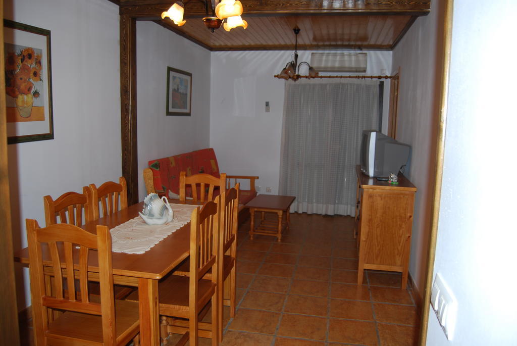Apartamentos Les Moreres Duesaigues Стая снимка